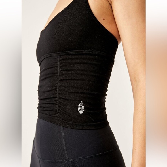 Free People Movement On The Rise Rouched Cami- Black Size XS/S NWT - Picture 5 of 7